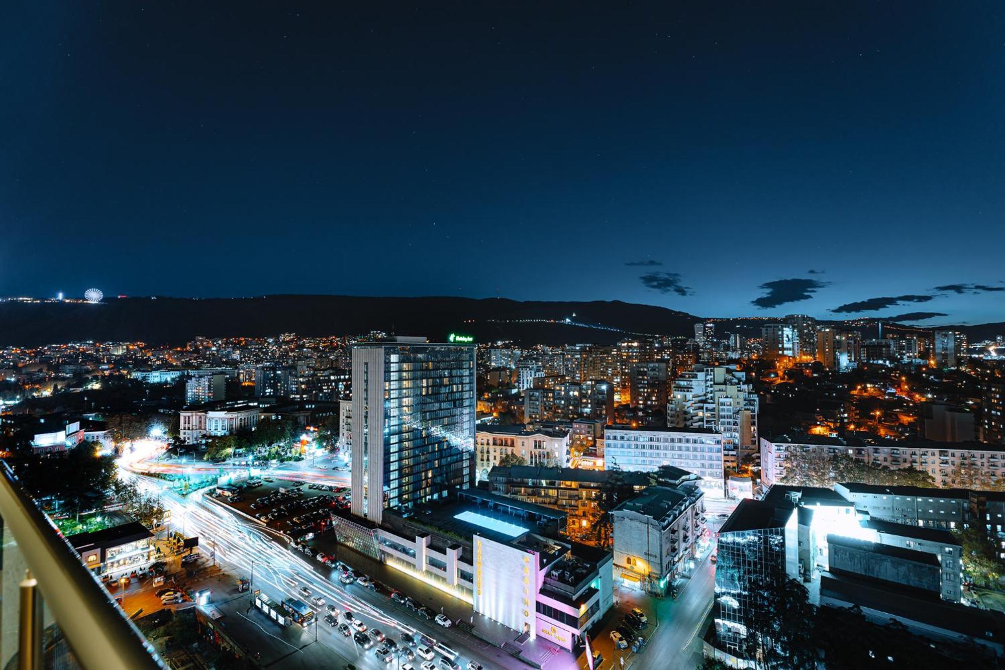 Hotel Sky Station Tiflis Exterior foto